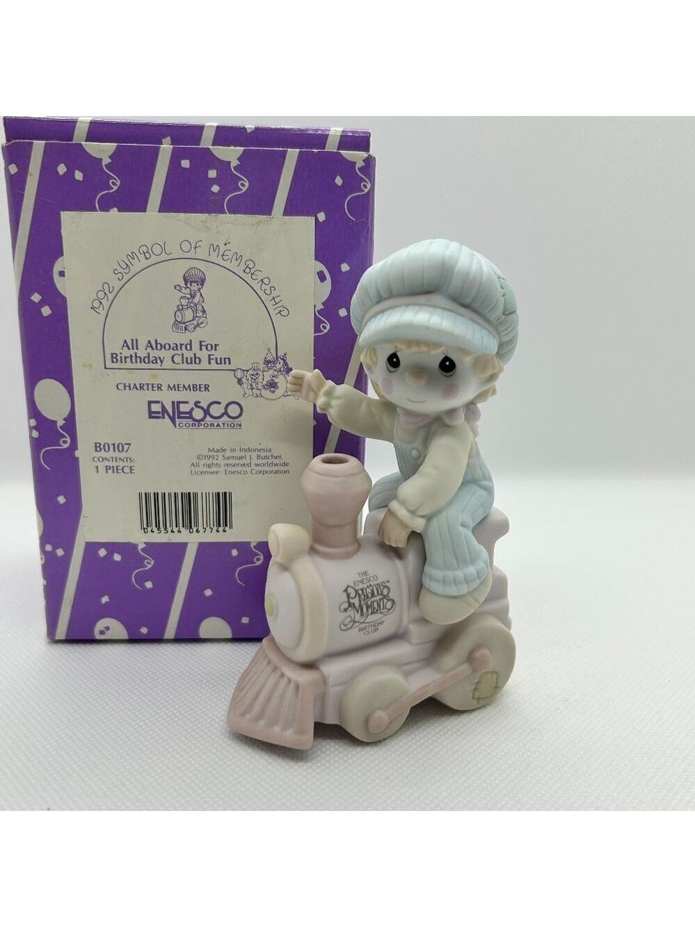 Precious Moments "All aboard the birthday club fun" 1992 Charter member figurine